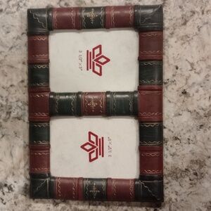 Vintage Book-Themed Picture Frame